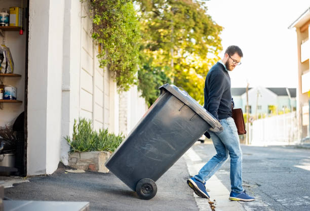 Best Yard Waste Removal  in Shafer, MN